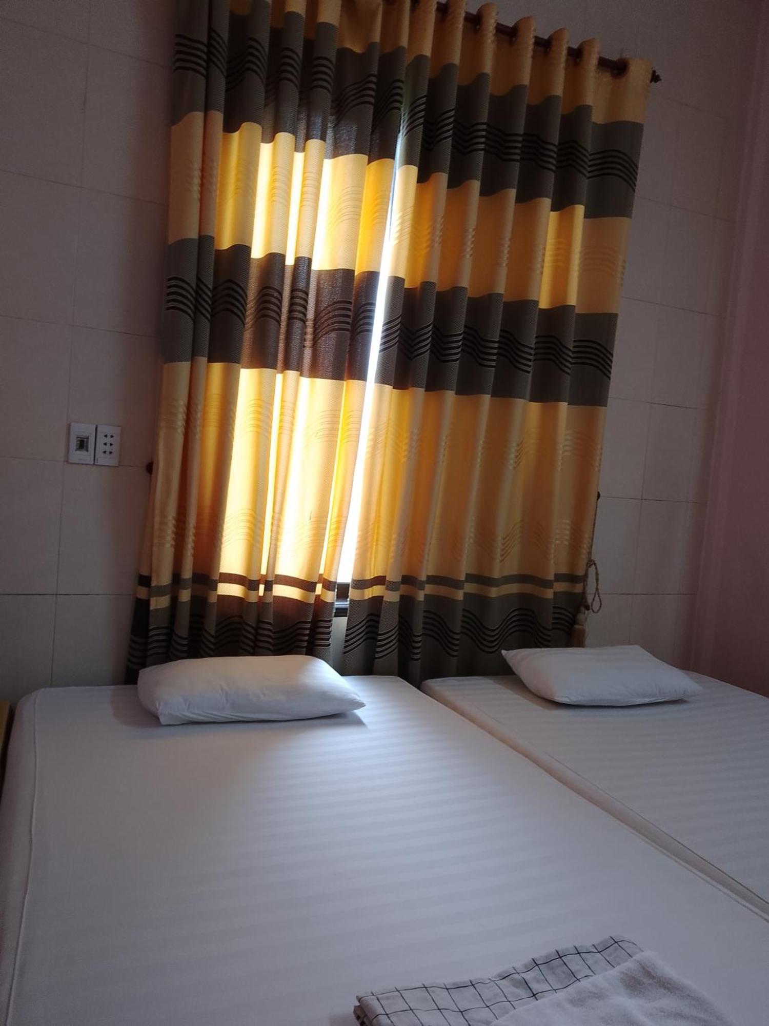 Nha Nghi Hang Nga Dong Hoi Exterior photo